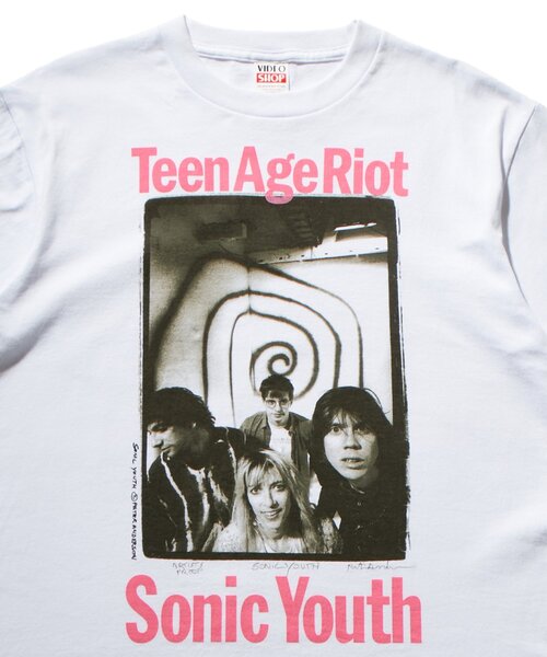 WHO'S WHO gallery(フーズフーギャラリー)の「【PETERANDERSON×VIDEO SHOP】Sonic Youth(Tシャツ/カットソー・レディース・ホワイト・MEDIUM/SMALL)」の8枚目の写真