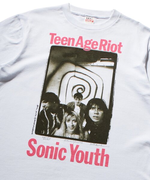 WHO'S WHO gallery(フーズフーギャラリー)の「【PETERANDERSON×VIDEO SHOP】Sonic Youth(Tシャツ/カットソー・レディース・ホワイト・MEDIUM/SMALL)」の9枚目の写真