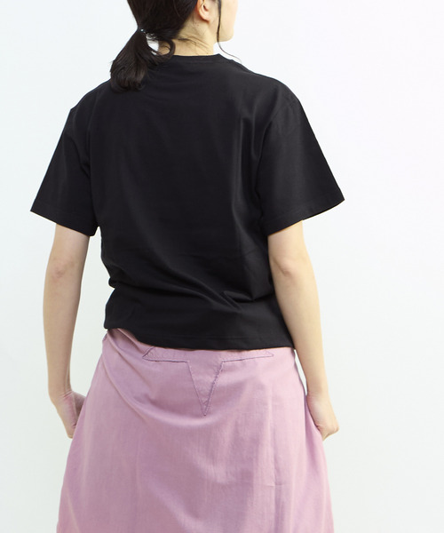 CONVERSE TOKYO（コンバーストウキョウ）の「HEART LOGO POCKET TEE（Tシャツ/カットソー・レディース・ホワイト/ブラック/ブルー・FREE）」の7枚目の写真