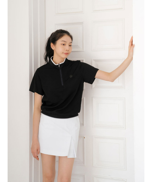 NITINA(ニティナ)の「エアロフィット ハーフジップアップ 半袖Tシャツ BK(Tシャツ/カットソー・レディース・ブラック・SMALL/MEDIUM)」の2枚目の写真