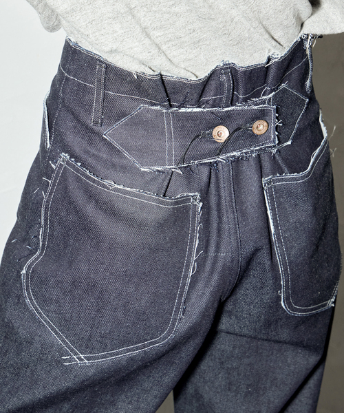 KURO(クロ)の「KURO UNINTENTIONAL FORM DENIM 964232:デニムパンツ(デニムパンツ・レディース・ネイビー・SMALL/MEDIUM)」の3枚目の写真