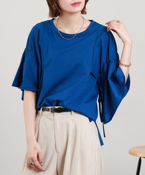 EGLANTINE(エグランティーヌ)の「EGLANTINE フレアスリーブカットソー(Tシャツ/カットソー・レディース・ロイヤルブルー/オフホワイト/ブラック・38)」の3枚目の写真