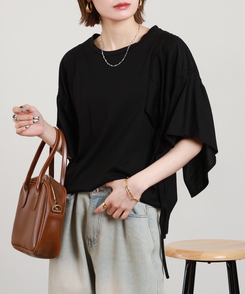 EGLANTINE(エグランティーヌ)の「EGLANTINE フレアスリーブカットソー(Tシャツ/カットソー・レディース・ロイヤルブルー/オフホワイト/ブラック・38)」の11枚目の写真