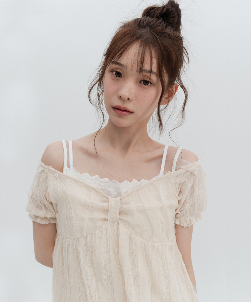 HIGH SCHOOL DISCO(ハイスクールディスコ)の「フルイドフリルブラウス(シャツ/ブラウス・レディース・その他・SMALL/MEDIUM)」の2枚目の写真