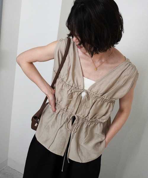 gossara(ゴサラ)の「【トレンド感たっぷり】ノースリシャーリングリボンブラウス(シャツ/ブラウス・レディース・ベージュ/アイボリー/ブラック・FREE)」の21枚目の写真