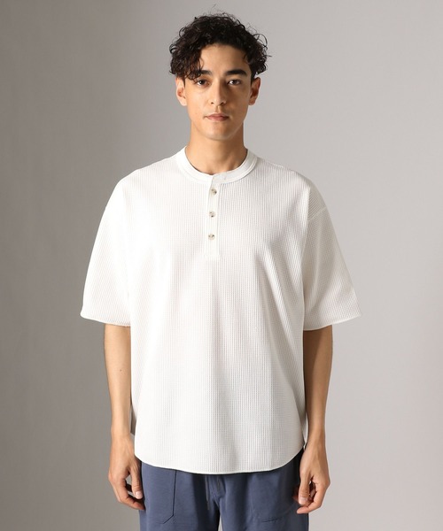 BAYFLOW(ベイフロー)の「ラウンドヘンリーネックTシャツ【吸水速乾】(Tシャツ/カットソー・メンズ・グレー/オフホワイト/チャコール・MEDIUM/LARGE)」の20枚目の写真