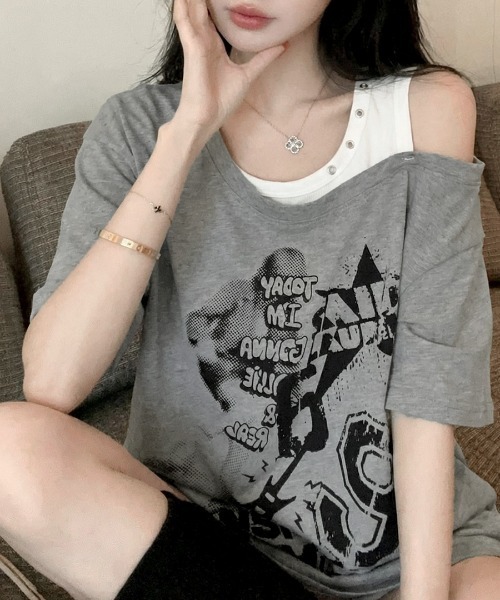 Riff(リフ)の「ワンショルレイヤード風ロゴTシャツ(Tシャツ/カットソー・レディース・ホワイト/グレー・FREE)」の9枚目の写真