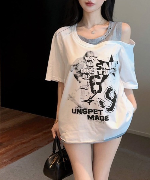 Riff(リフ)の「ワンショルレイヤード風ロゴTシャツ(Tシャツ/カットソー・レディース・ホワイト/グレー・FREE)」の6枚目の写真