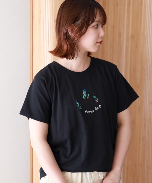 Emago(イマゴ)の「EMAGO 花刺繍レギュラーT 半袖(Tシャツ/カットソー・レディース・オレンジ/ホワイト・FREE)」の19枚目の写真