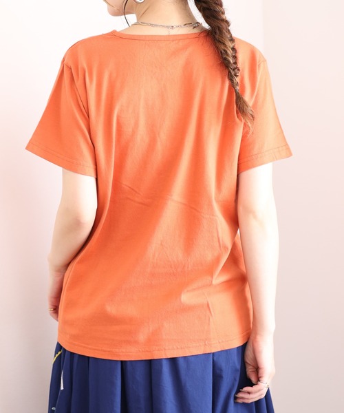 Emago(イマゴ)の「EMAGO 花刺繍レギュラーT 半袖(Tシャツ/カットソー・レディース・オレンジ/ホワイト・FREE)」の8枚目の写真