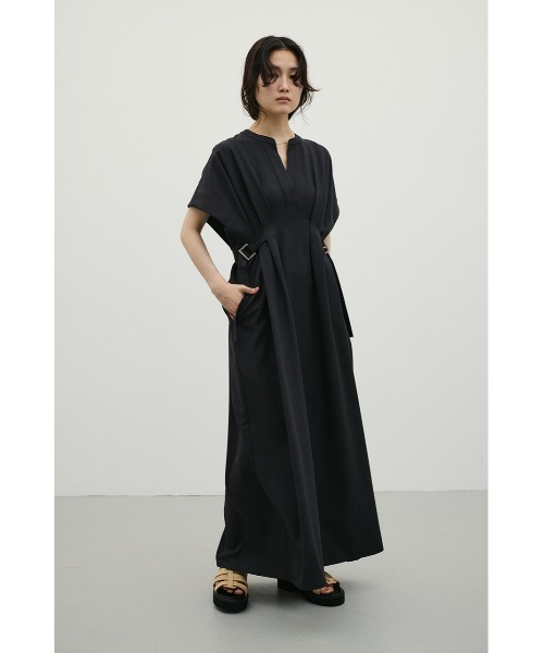 STYLEMIXER(スタイルミキサー)の「サイドバックルベルトワンピース(ワンピース・レディース・チャコールグレー/ライトベージュ・SMALL/MEDIUM)」の7枚目の写真