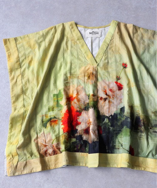 antiqua(アンティカ)の「綿100 アート柄 花柄 ワイドシルエット ブラウス(シャツ/ブラウス・レディース・マルチ・ONESIZE)」の13枚目の写真