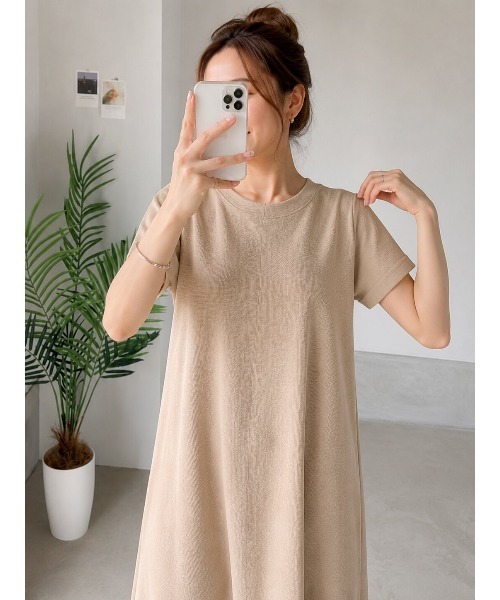 FAZVY(ファズビー)の「ワッフル素材 半袖ロングワンピース(ワンピース・レディース・ベージュ/ブラック・M)」の13枚目の写真