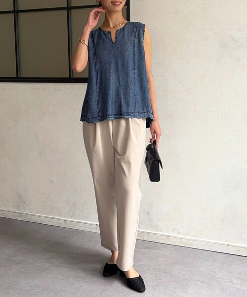 Chez toi(シェトワ)の「パウダー加工デニムノースリブラウス(シャツ/ブラウス・レディース・インディゴブルー/サックスブルー/グレー・FREE)」の18枚目の写真