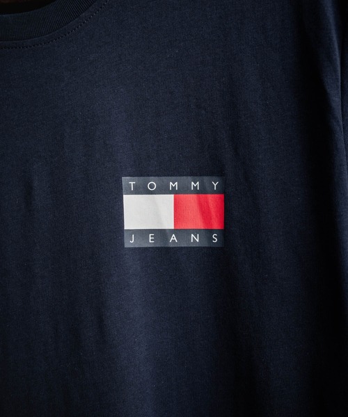 TOMMY HILFIGER（トミーヒルフィガー）の「TOMMY HILFIGER レギュラーフィットスリムバッジロゴプリント半袖Tシャツ（Tシャツ/カットソー・メンズ・ブラック/ネイビー/ホワイト・M/L/S）」の16枚目の写真