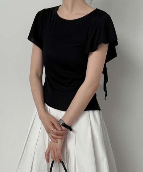 semplice(センプリチェ)の「フリルスリーブ半袖トップス(Tシャツ/カットソー・レディース・ブラック/ホワイト・F)」の3枚目の写真