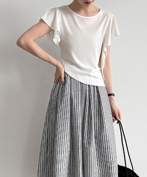 semplice(センプリチェ)の「フリルスリーブ半袖トップス(Tシャツ/カットソー・レディース・ブラック/ホワイト・F)」の11枚目の写真