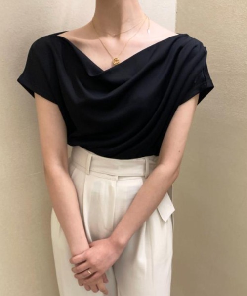 semplice(センプリチェ)の「Tシャツ【韓国ファッション】(Tシャツ/カットソー・レディース・ブラック/ピンク/ベージュ・F)」の12枚目の写真