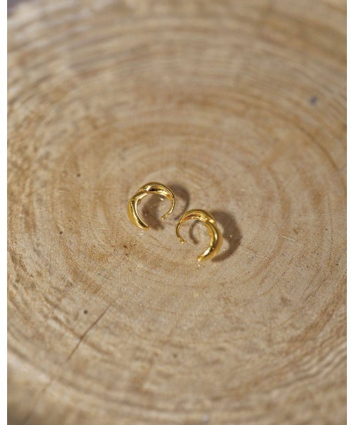 TODAYFUL(トゥデイフル)の「Petit Curvy Pierce(Silver925) 12690903(ネックレス・メンズ・ゴールド/シルバー・FREE)」の1枚目の写真