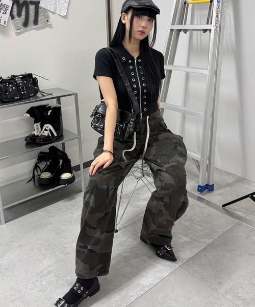 Figments（フィグメンツ）の「3Dカモフライージーカーゴパンツ（カーゴパンツ・レディース・チャコールグレー・MEDIUM/SMALL）」の4枚目の写真