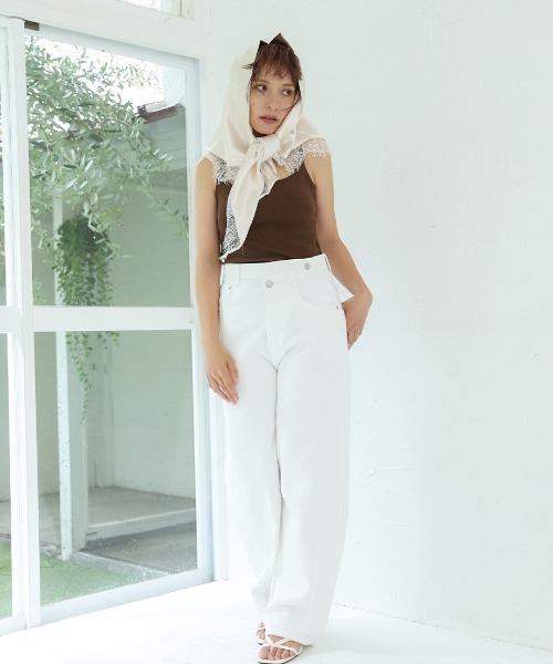 Nulli(ヌリ)の「アシメフロントバレルデニムパンツ(デニムパンツ・レディース・ブラウン/オフホワイト/グリーン/ブラック・SMALL)」の5枚目の写真