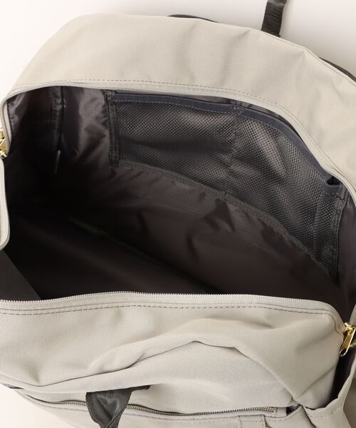 anello(アネロ)の「大容量 撥水ポリエステル 2WAY ボストンバッグ ショルダーベルト付き MARTシリーズ(ボストンバッグ・レディース・グレー/ブラック/グレイッシュベージュ・FREE)」の7枚目の写真