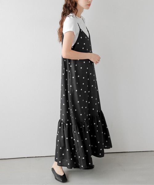 AMELY(エミリー)の「ドット柄 ティアード ワンピース(ワンピース・レディース・ホワイト/ブラック/ブラウン・フリー)」の16枚目の写真