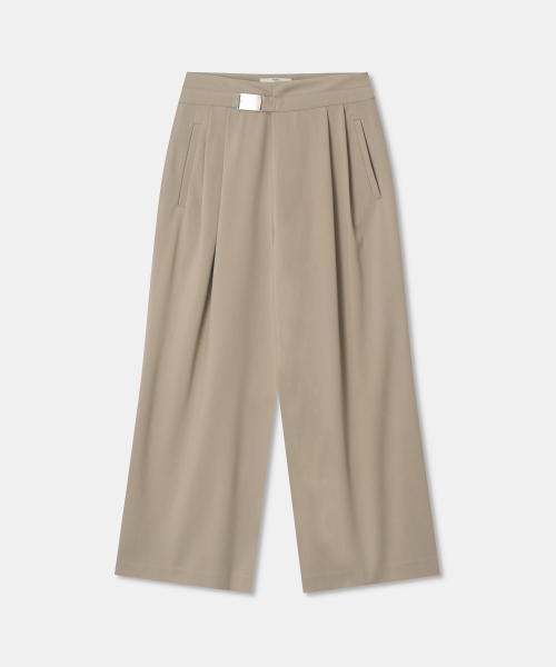 THEENDQUESTION(ジエンドクエスチョン)の「Buckle pants / BEIGE(スラックス・レディース・その他・1/2/3)」の1枚目の写真