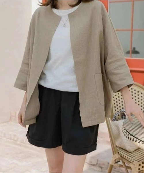 CHUL(チュル)の「ノーカラーハーフスリーブジャケット(ノーカラージャケット・レディース・ベージュ/ネイビー・MEDIUM/LARGE)」の1枚目の写真