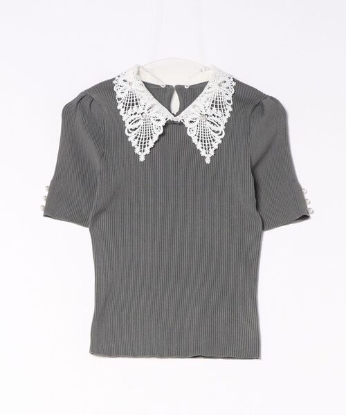 tocco closet（トッコ　クローゼット）の「ビジューパール付きリボンレースプルオーバー（その他トップス・レディース・ブラック/ブラウン/チャコールグレー・M）」の2枚目の写真