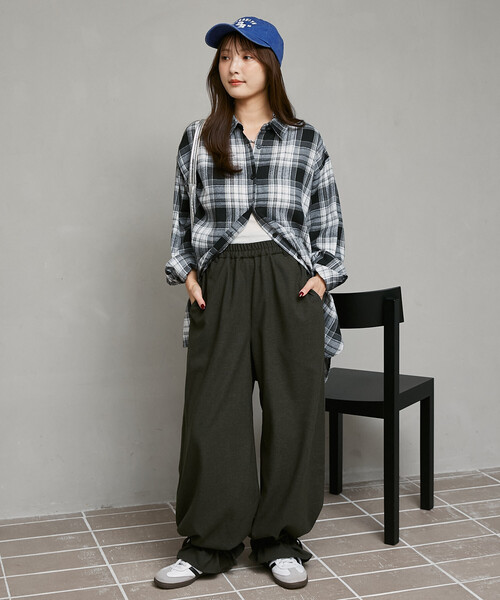 PUBLUX（パブリュクス）の「PUBLUX/パブリュクス 裾絞り リボン イージーパンツ　限定展開（スラックス・レディース・キャメル/オリーブ/チャコールグレー・ﾌﾘ-）」の17枚目の写真