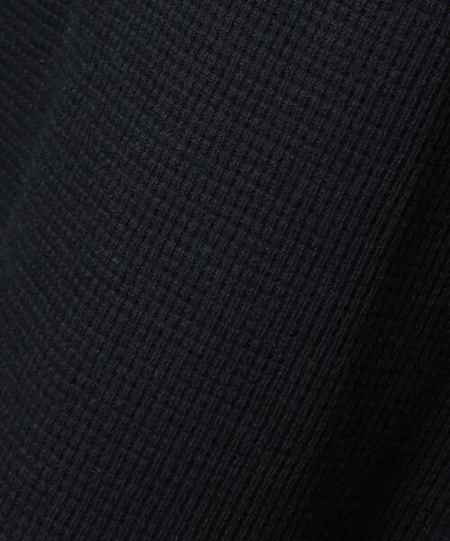 NANO universe(ナノユニバース)の「NORMANBROS/ショート丈ワッフルヘンリーネックTシャツ 半袖(Tシャツ/カットソー・メンズ・オフホワイト/ブラック・M/L)」の8枚目の写真