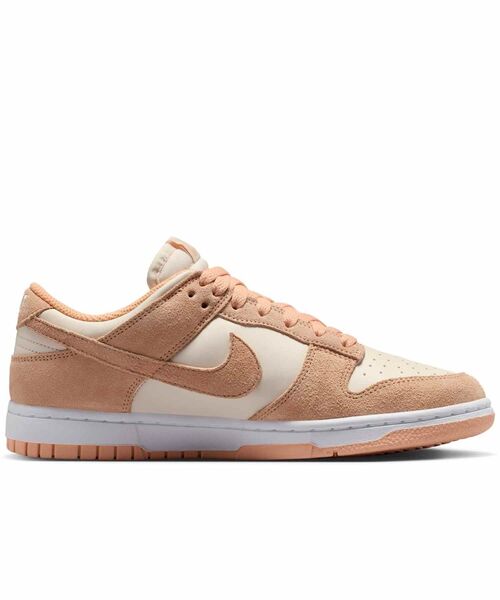 NIKE（ナイキ）の「ナイキ ダンク LOW スエード ウィメンズシューズ / Nike Dunk Low Suede Women's Shoes IO4244-800 Sunset Haze（スニーカー・レディース・オレンジ系その他2・23.5/25/24.5/24/23/22.5/26/25.5）」の10枚目の写真