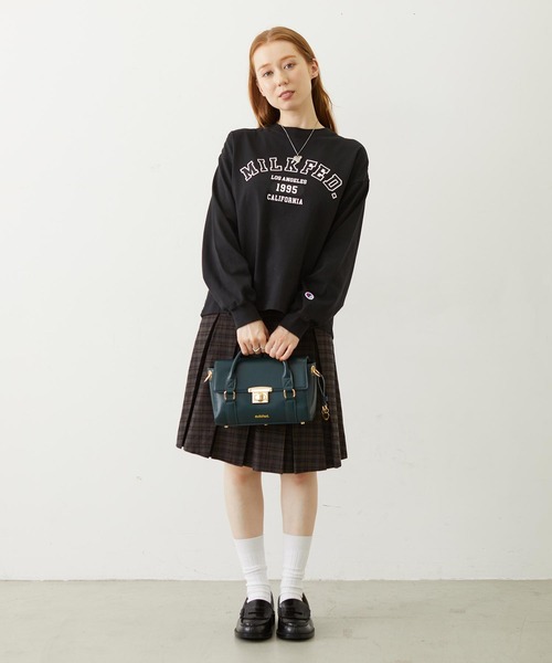 MILKFED.(ミルクフェド)の「2WAY TOP HANDLE BAG(ショルダーバッグ・レディース・グリーン/ブラック/ブラウン・ONE SIZE)」の11枚目の写真