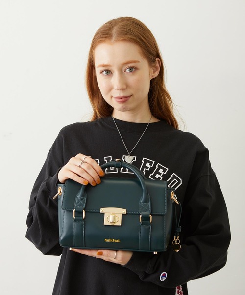 MILKFED.(ミルクフェド)の「2WAY TOP HANDLE BAG(ショルダーバッグ・レディース・グリーン/ブラック/ブラウン・ONE SIZE)」の9枚目の写真