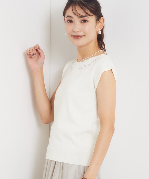 ITS'DEMO(イッツデモ)の「スカラップ刺繍ニット(Tシャツ/カットソー・レディース・ベビーピンク/ネイビー/アイボリー・00)」の10枚目の写真