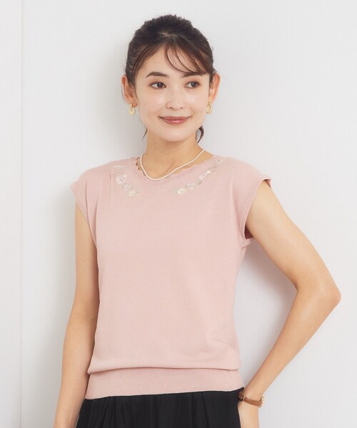 ITS'DEMO(イッツデモ)の「スカラップ刺繍ニット(Tシャツ/カットソー・レディース・ベビーピンク/ネイビー/アイボリー・00)」の5枚目の写真