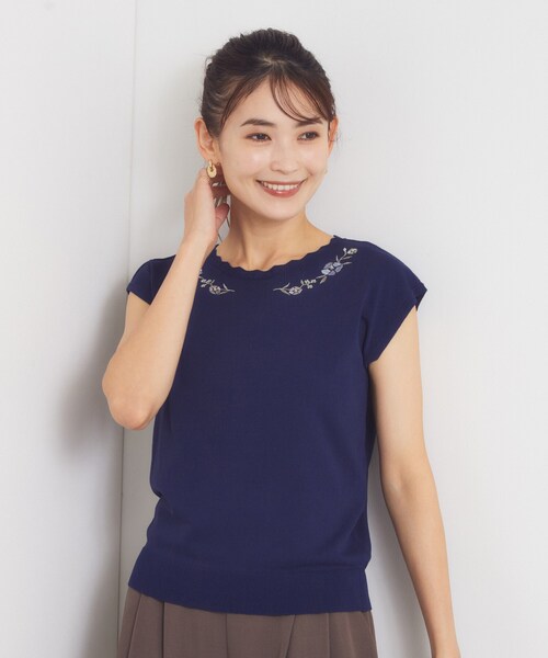ITS'DEMO(イッツデモ)の「スカラップ刺繍ニット(Tシャツ/カットソー・レディース・ベビーピンク/ネイビー/アイボリー・00)」の20枚目の写真
