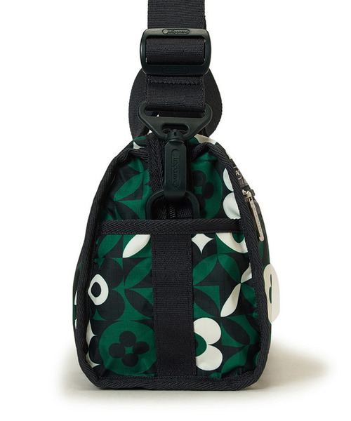 LeSportsac(レスポートサック)の「MINI DUFFEL CROSSBODY ボタニックタイル(ショルダーバッグ・レディース・グリーン・FREE)」の5枚目の写真