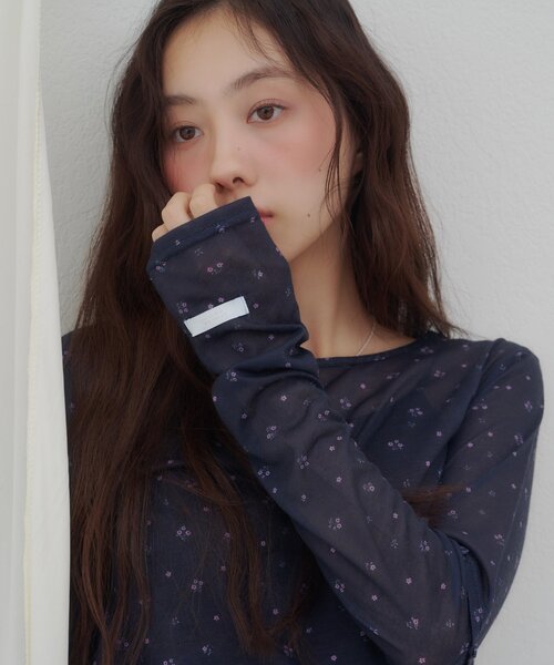 DISCOAT(ディスコート)の「【umm.】2WAY柄アソートプルオーバー(Tシャツ/カットソー・レディース・パープル/ネイビー/レッド/オフホワイト/サックスブルー/レモンイエロー/グリーン系・FREE)」の4枚目の写真
