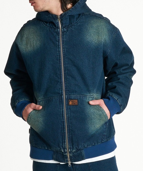 VOLCOM(ボルコム)の「VOLCOM/ボルコム アウター フードジャケット 中綿 ジップアップ パーカー BG052751(その他アウター・メンズ・インディゴブルー/ブラック・L/XL/M)」の2枚目の写真