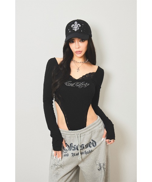 SupBaby by SUPPLIER(サプベイビーバイサプライヤー)の「ボディースーツ|EVRIS x SupBaby Evil Baby Body Suits|SupBaby(その他トップス・メンズ・ホワイト/ブラック/レオパード・FREE)」の2枚目の写真
