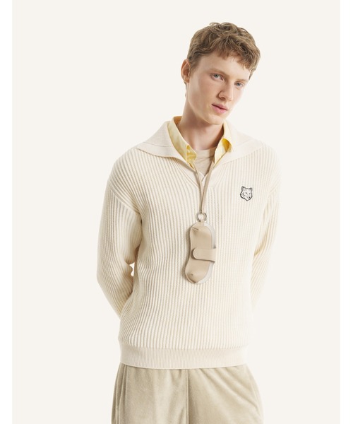 Maison Kitsune(メゾンキツネ)の「FOX HEAD COTTON RIBBED POLO JUMPER(ニット/セーター・メンズ・オフホワイト・M/L/XL)」の5枚目の写真