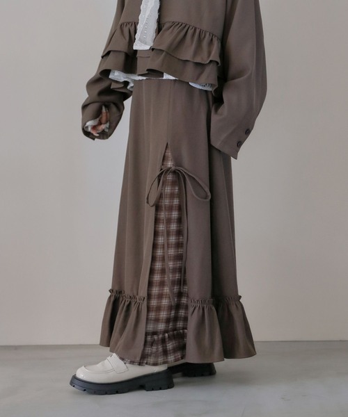 umm.clair（ウムクレール）の「Layered slit long skirt（スカート・レディース・ブラウン/グレー/アイボリー・S/M）」の3枚目の写真