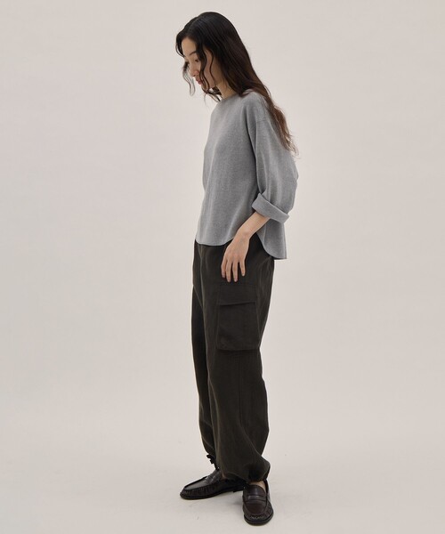 YLEVE（イレーヴ）の「[YLEVE/イレーヴ]COTTON RIB PULLOVER/コットンリブ プルオーバー/カットソー（Tシャツ/カットソー・レディース・グレー/ホワイト・1）」の4枚目の写真