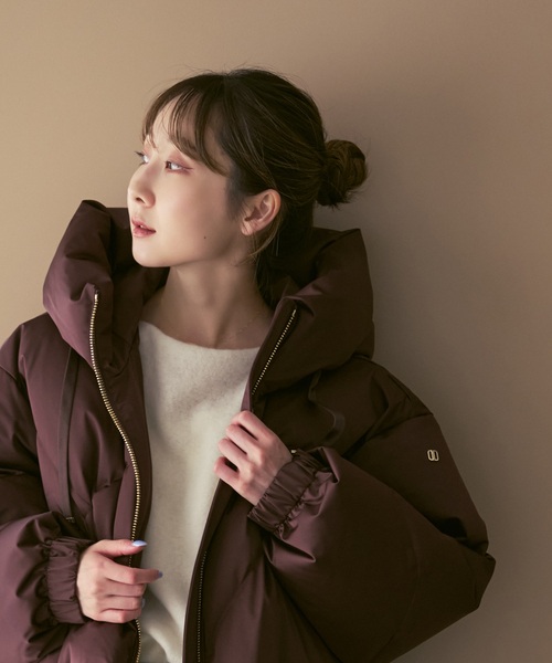 DUNO(デュノ)の「《追加・NOBLE別注》DUNO/デュノ PEGGIE(ペギー)(ダウンジャケット/コート・レディース・チョコ/ベージュ/ボルドー・SMALL/MEDIUM)」の3枚目の写真
