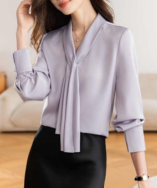ReRe(リリ)の「ボウタイ付き長袖ブラウス(シャツ/ブラウス・レディース・ホワイト/パープル・LARGE/MEDIUM/X-LARGE)」の3枚目の写真