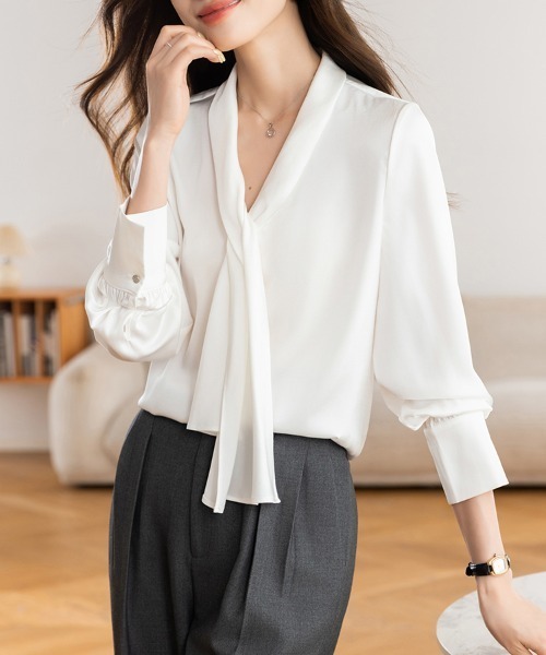 ReRe(リリ)の「ボウタイ付き長袖ブラウス(シャツ/ブラウス・レディース・ホワイト/パープル・LARGE/MEDIUM/X-LARGE)」の9枚目の写真