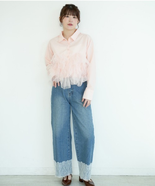 Nulli(ヌリ)の「レースヘムワイドデニムパンツ(デニムパンツ・レディース・ブラック/ブルー・SMALL/MEDIUM)」の4枚目の写真