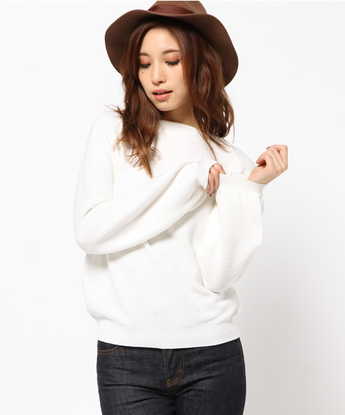 MOUSSY（マウジー）の「VOLUME SLEEVE KNIT TOPS（ニット/セーター・レディース・ピンク/オフホワイト/ネイビー/イエロー・FREE）」の12枚目の写真